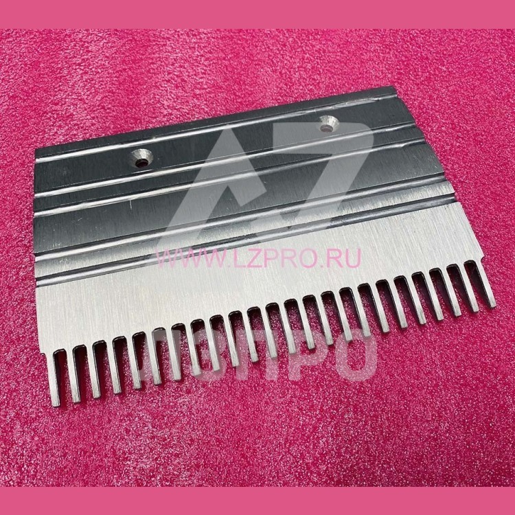 Гребенка центральная 24 зуба эскалатора 506NCE 203х139мм GAA453BM1 Otis