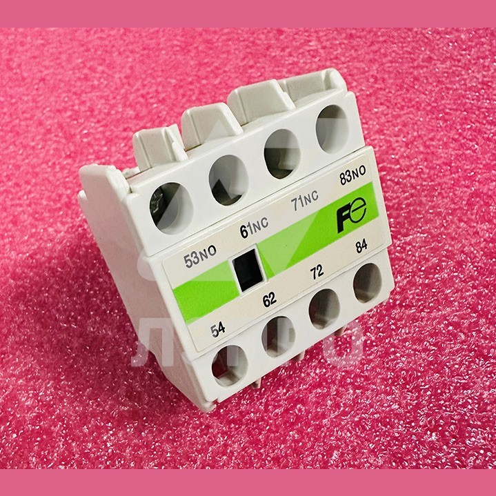 Блок дополнительных контактов 2NO+2NC SZ-A22 Fuji