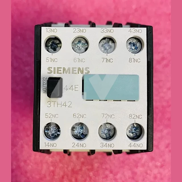 Контактор вспомогательный 110V 44E 4NO+4NC 3TH42 44-0AF0 Siemens