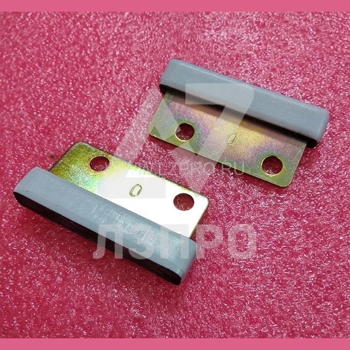 Башмак дверей 2 отверстия 62х31х11 AEN00D175*A Sigma