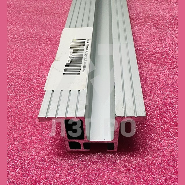 Порог алюминиевый центральное открывание OP800 L=1655mm