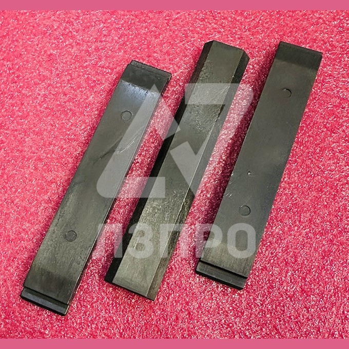 Комплект вкладышей башмака 10мм T-8K 1x4R52366A+2x4R52367A LG Sigma